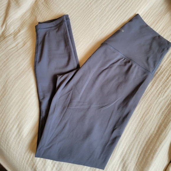 Grey Paragon leggings - Picture 2 of 8